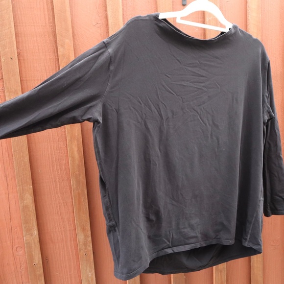 Lululemon Faded Black Long Sleeve Workout Yoga Shirt Top size Large Women - Picture 7 of 15